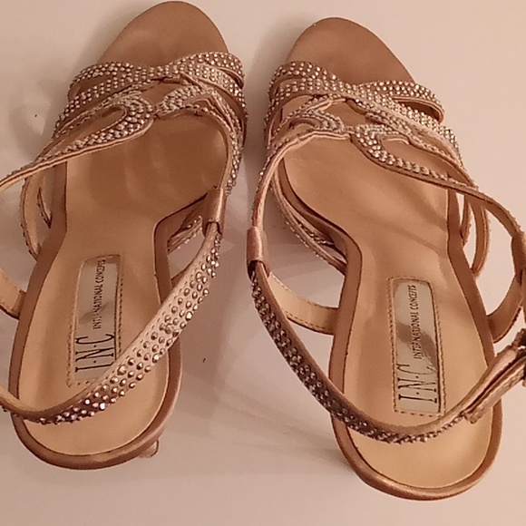 I-N-C International Concepts Cocktail Sz 7 1/2M Sliver Studs Tan Color SA20 - Picture 7 of 11